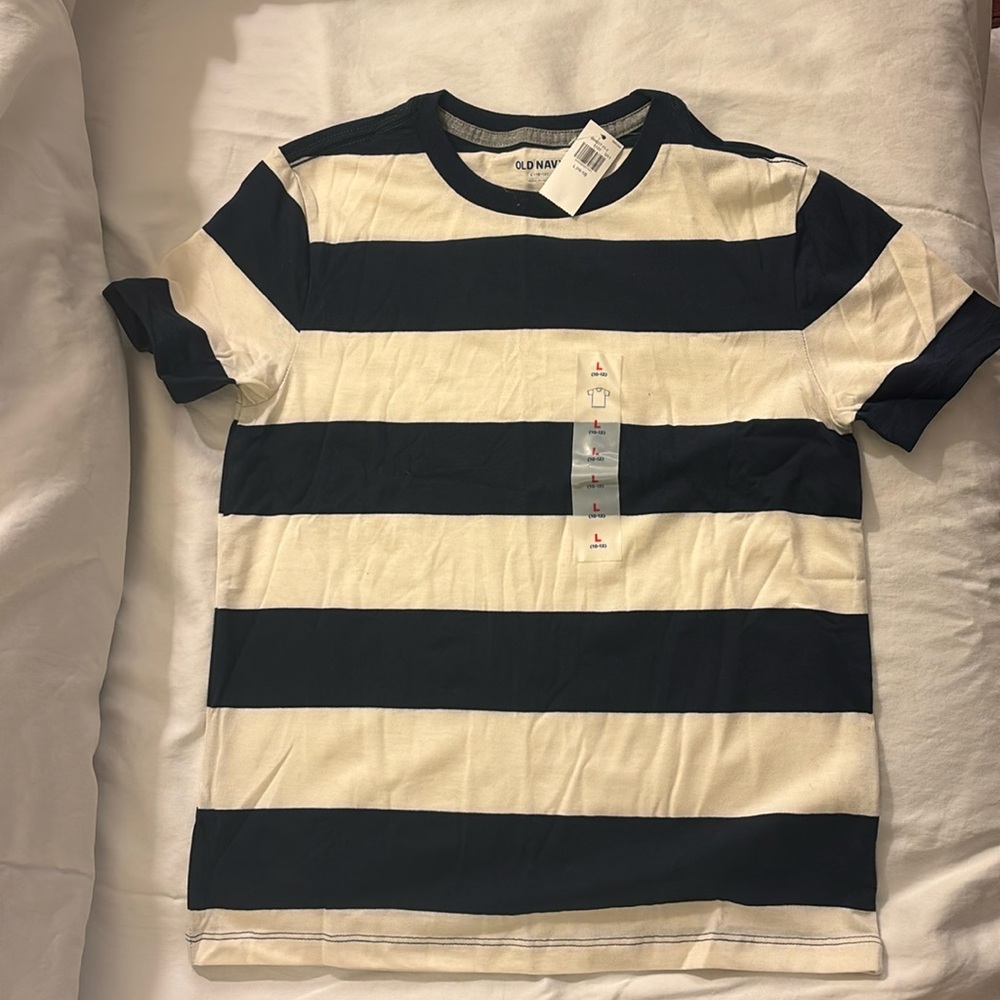 Old navy boys t shirt L 10-12